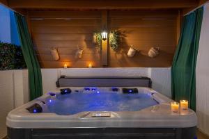 Casa Dell Artista with private jacuzzi