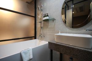 Busan Station Dino Hotel