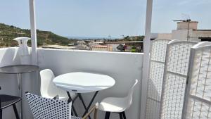 Rooftop Sea View House in Algarrobo Pueblo
