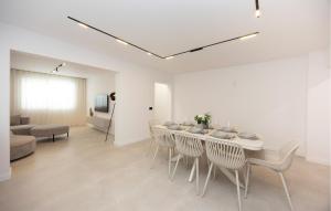 Beautiful Home In Kastel Gomilica