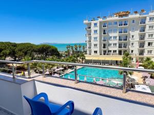 Golem Sea View Apartment 108