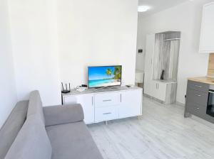Golem Sea View Apartment 108