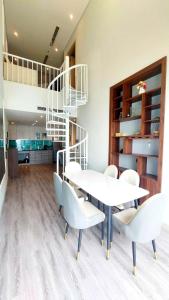 Sweet Home - Homestay apartment system at Citadines Marina Ha Long building