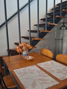 Flisvos loft by the sea