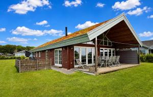Lovely Home In Sydals With Wifi