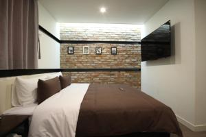 Busan Station Dino Hotel