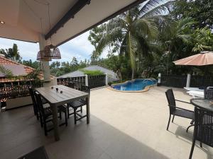 Baan Santilay Tropical 3BR Villa & Private Pool