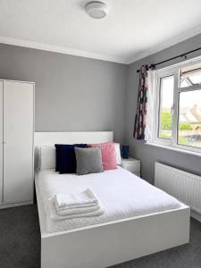 Spacious 3-Bed Family Home