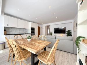 RYC Central Beach Apartment