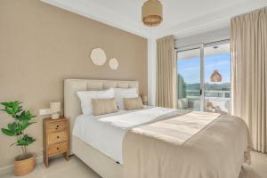 Oceana Gardens Apartment