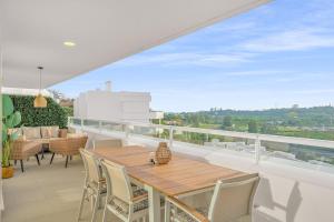 Oceana Gardens Apartment