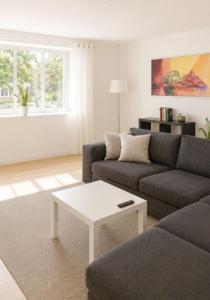 Java Themed flat near Zoo