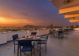 Maan Vilas Swimming Pool Boutique Hotel in Udaipur