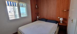 Appartement au Club Nautic avec vue sur la mer à Empuriabrava