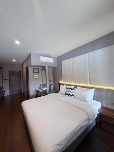Little bangkoknoi