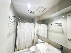 Stylish City Living At Centrio Tower