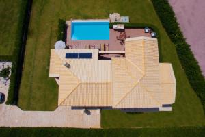 Trapezaki Queen Villa