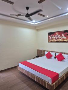 Hotel Karnales Visawa