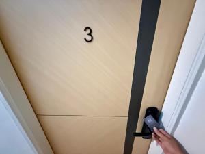 3 mins walking to East Coast Mall at JW Plus Roomstay