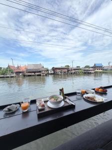 Little bangkoknoi
