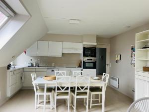 Chateau Petit Sable 0101