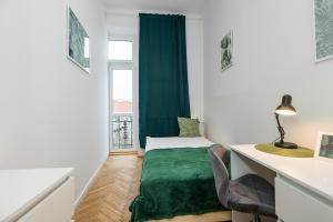 Mokotowska ROOMs in shared Apartment near Plac Konstytucji SuperApart