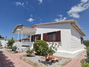 Theodoras Cottage