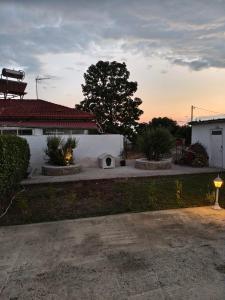 Theodoras Cottage