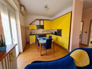 Sole & Luna Arona Cozy Apartment - Free Parking