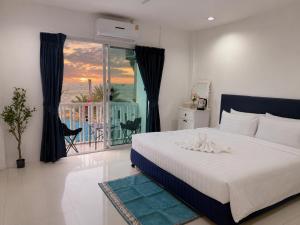 Holi PTY Hotel