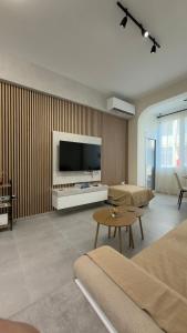 Modern & Quiet Retreat Neo Faliro