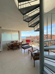 M1121 - Mondrian World, Ático - ServHouse