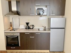 Beachfront Obzor Sea View & 5 Swimming Pools