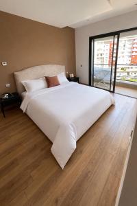 Premium 2-Bedroom Apartment Luxury & Comfort