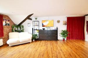 Luxury Holiday Gateway in a Popular Trendy hotspot