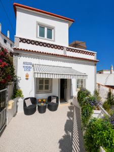 Casa tradicional- 3 quartos-150m praia no coração da cidade velha