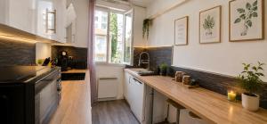 2 MAGNAN appartement climatisé à 3 min de la plage,2min tram