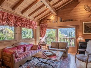 Chalet typique à Chamonix avec parking et wifi, proche centre et pistes - FR-1-343-182