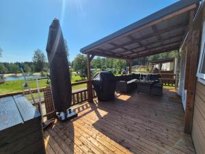 Chalet Bosrand 21 - Vrijstaand luxe 6-persoons chalet met beschut en ruim terras aan bosrand