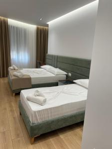 Ares Hotel