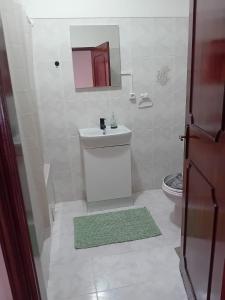 Apartment near Lisbon, Setúbal, Self Check-in
