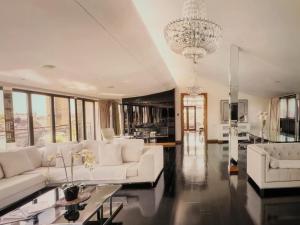 Luxury Apartment Kata Beach