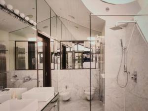 Luxury Apartment Kata Beach