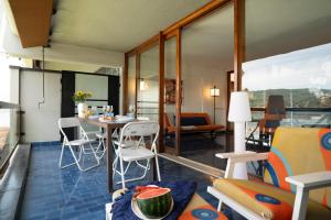 Henriette Apt Terrazza, Accesso al lago, Piscina