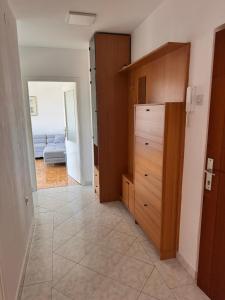 Apartment 7
