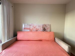 One Oasis 2 Bedroom Unit w Basement Parking 5Pax