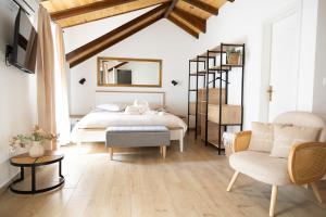 Studio apartment Milica in the stone house near the beach