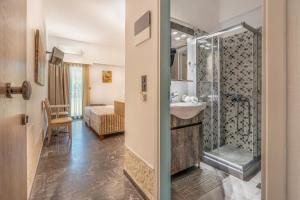 Erato Hotel