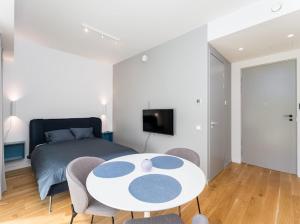Flat in Pärnu, Esplanaadi street Studio & Kitchen