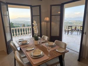 Stunning Panoramic Views - 2BR - Newly Refurbished - CorfuViewVilla